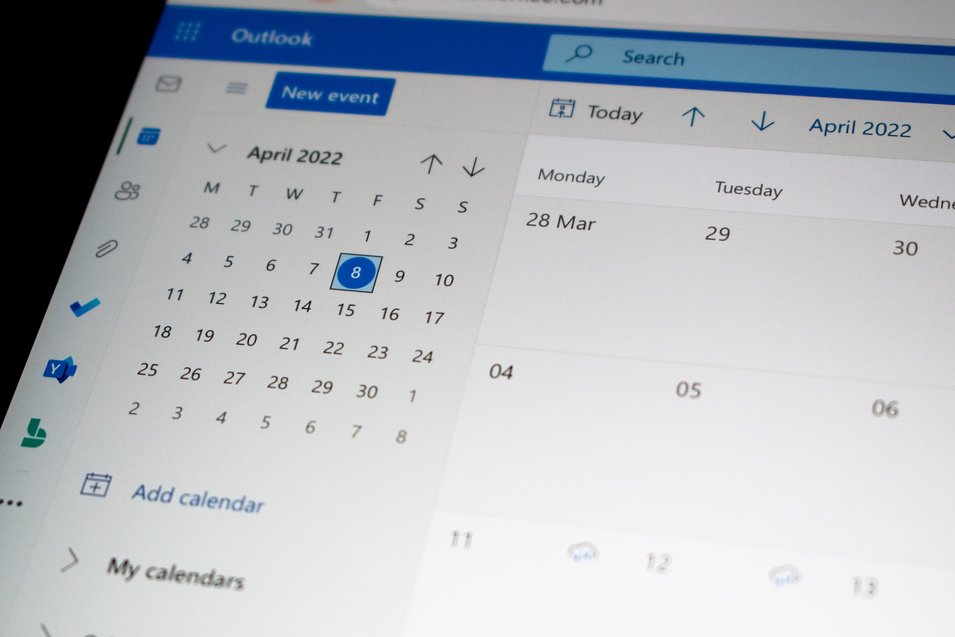 Develop an email marketing calendar